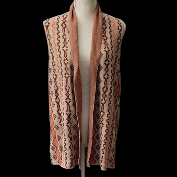 Cato Tan and Cream Sleeveless Knit Cardigan Sweater - Picture 1 of 3